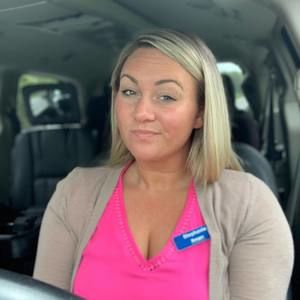 Meet your Posher, Stephanie